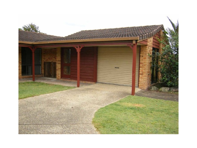 10 Balcara Avenue, Carseldine QLD 4034