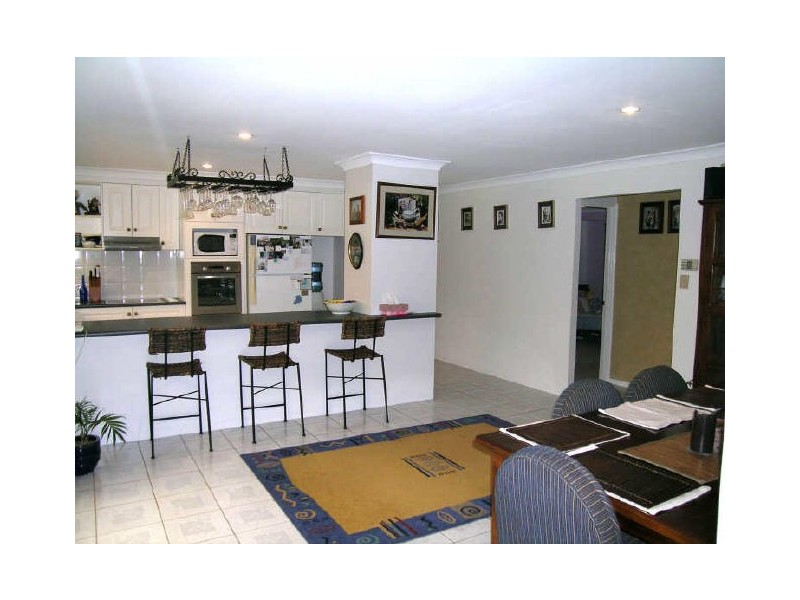 20 Myrtle Crescent, Bridgeman Downs QLD 4035