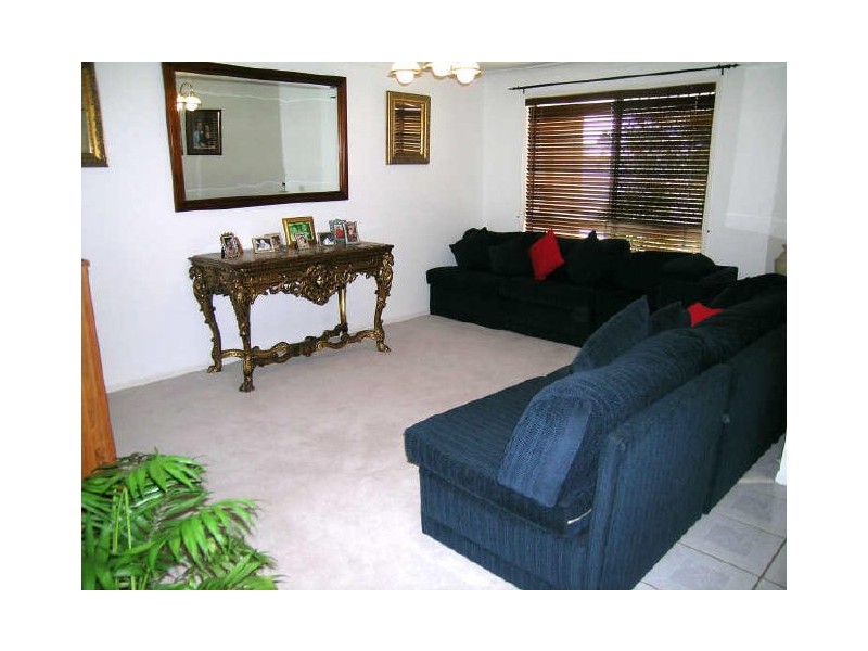 20 Myrtle Crescent, Bridgeman Downs QLD 4035