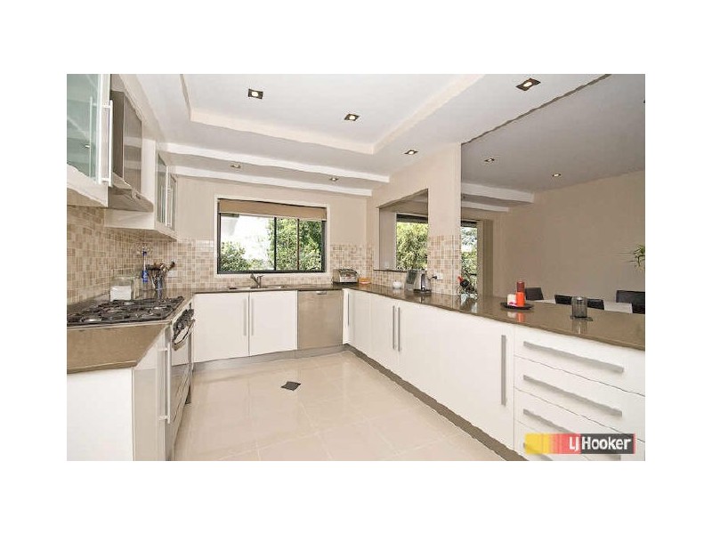 21 Eastbourne Street, Chermside West QLD 4032