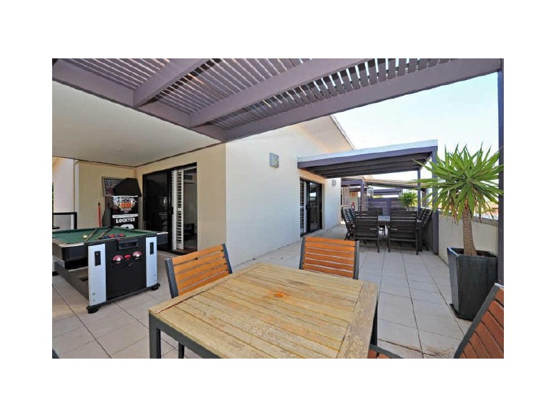 8/42 Hilltop Avenue, Chermside QLD 4032