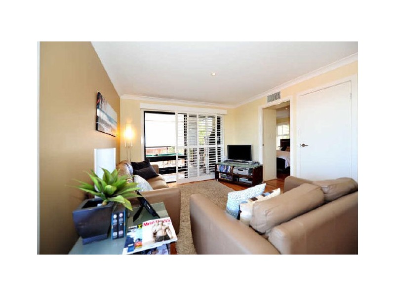 8/42 Hilltop Avenue, Chermside QLD 4032