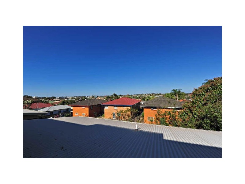 8/42 Hilltop Avenue, Chermside QLD 4032