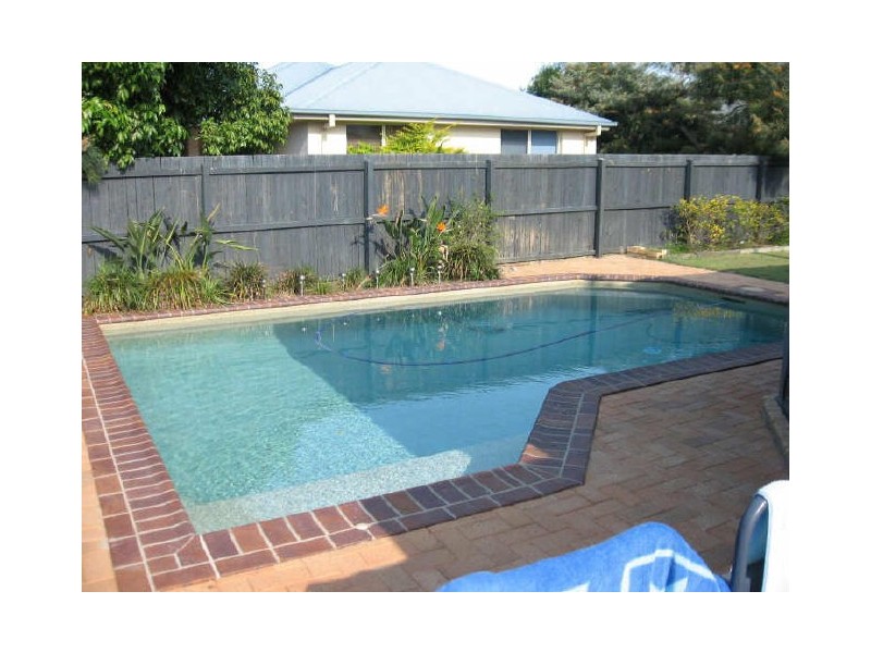 North Lakes QLD 4509