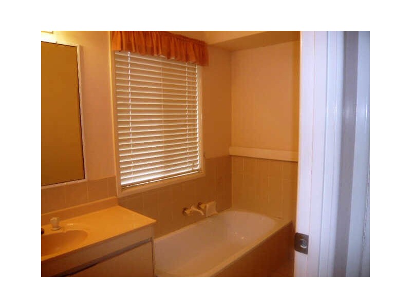 26 Balcara Avenue, Carseldine QLD 4034