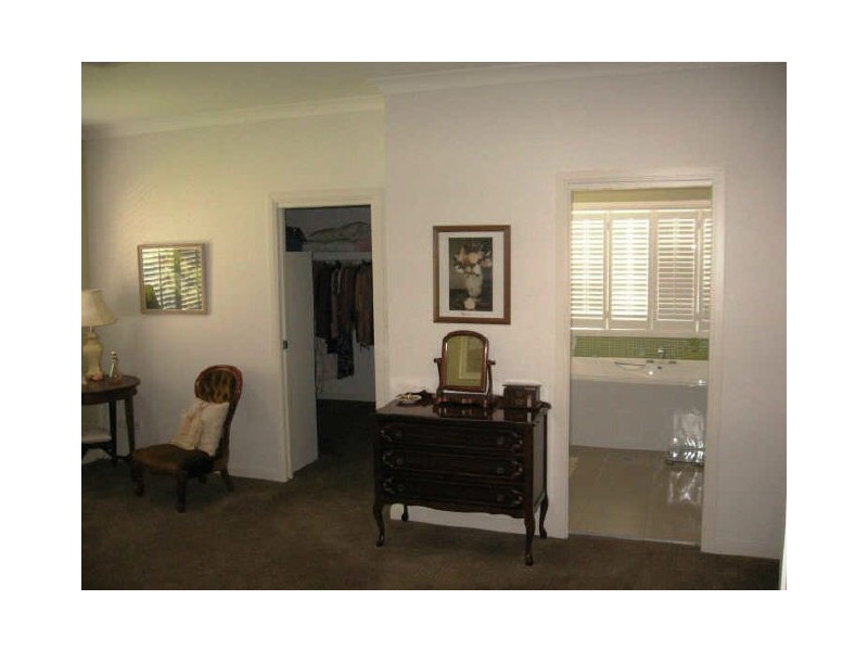 Bridgeman Downs QLD 4035