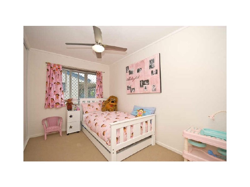 15 Lauren Street, Geebung QLD 4034