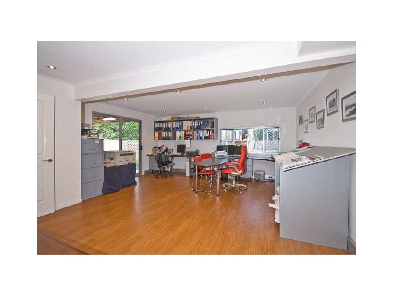 15 Lauren Street, Geebung QLD 4034