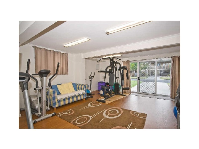 15 Lauren Street, Geebung QLD 4034