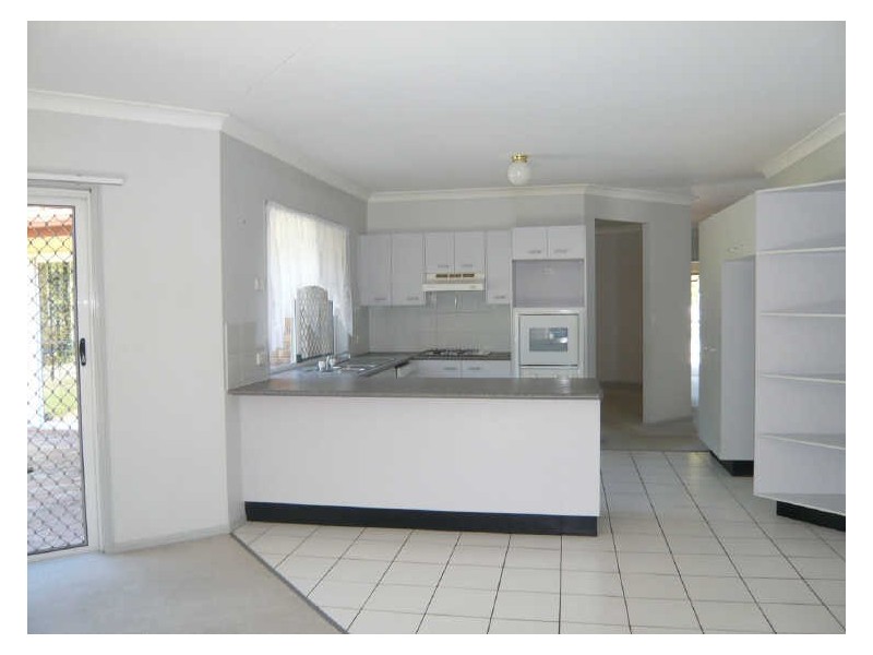 3 Parkview Place, Bridgeman Downs QLD 4035