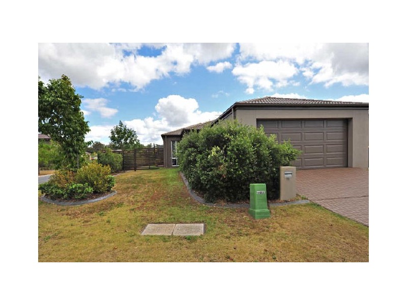 15 Waterlily Circuit, Carseldine QLD 4034
