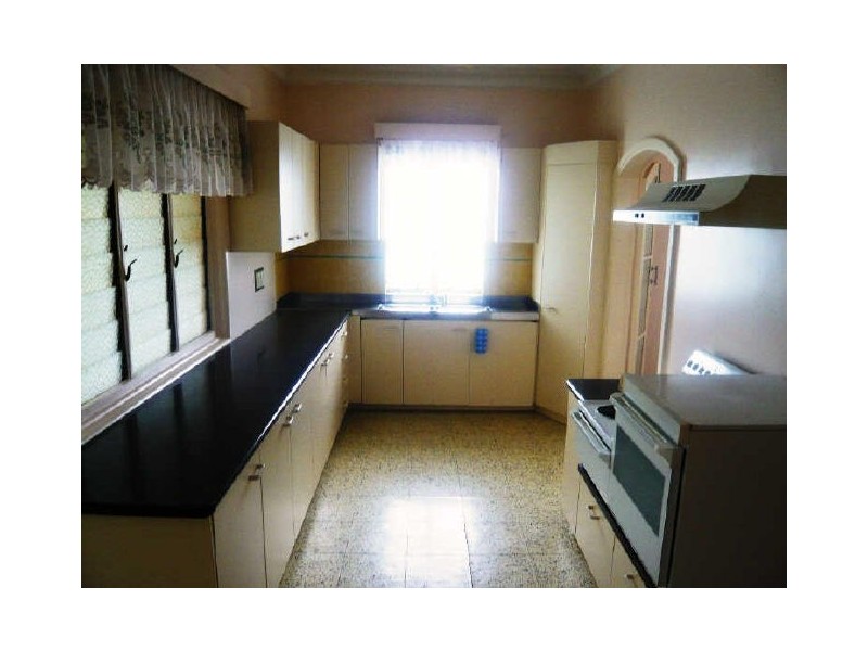 512 Rode Road, Chermside QLD 4032