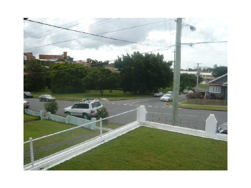 512 Rode Road, Chermside QLD 4032