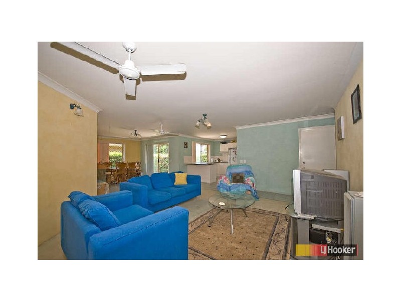 17 Annesley Crescent, Boondall QLD 4034