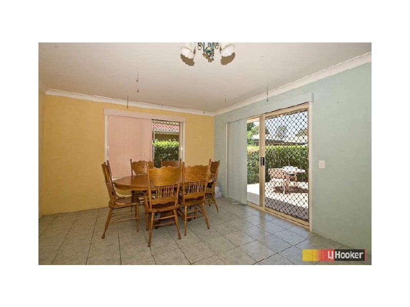 17 Annesley Crescent, Boondall QLD 4034