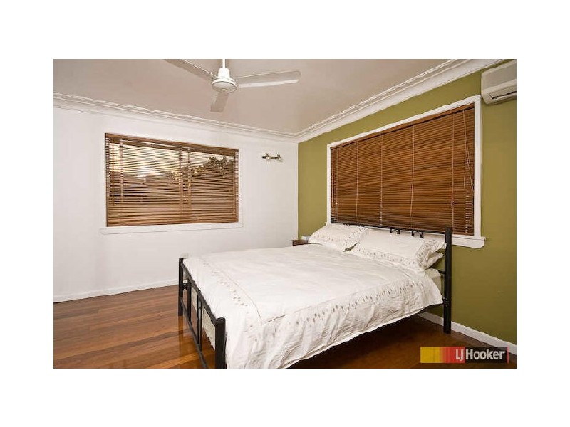11 Valiant Street, Chermside West QLD 4032