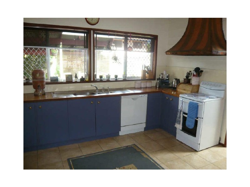 84 Dorville Road, Carseldine QLD 4034