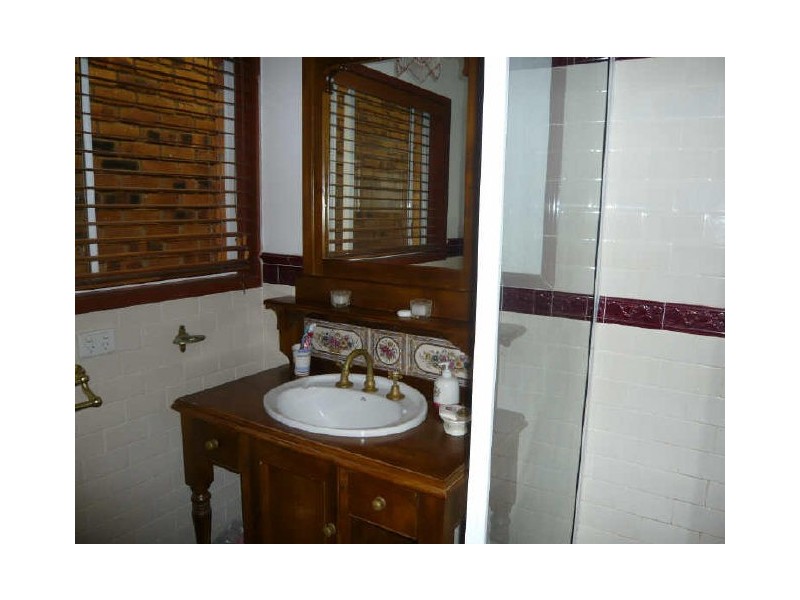 84 Dorville Road, Carseldine QLD 4034