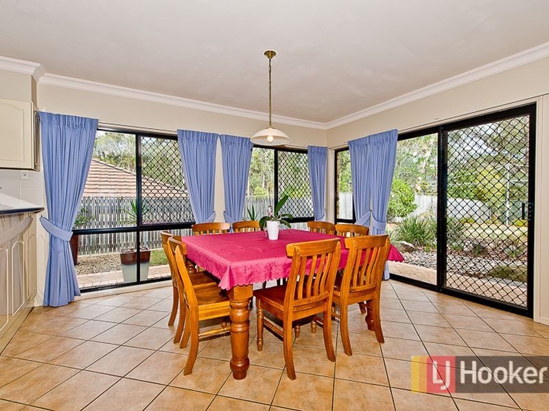 15 Cardiff Close, Bridgeman Downs QLD 4035