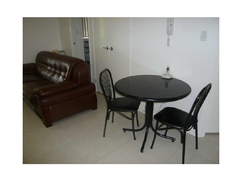 8/8-10 Kingsmill Street, Chermside QLD 4032