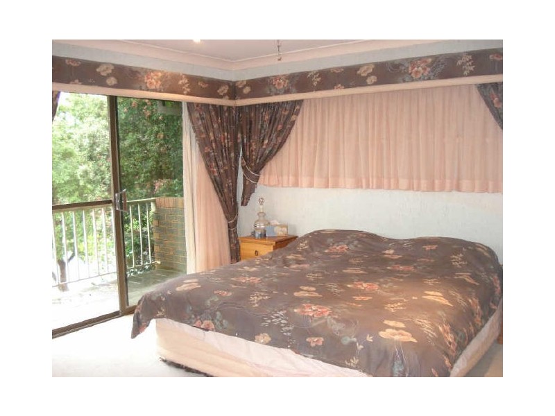 15 Claret Street, Carseldine QLD 4034