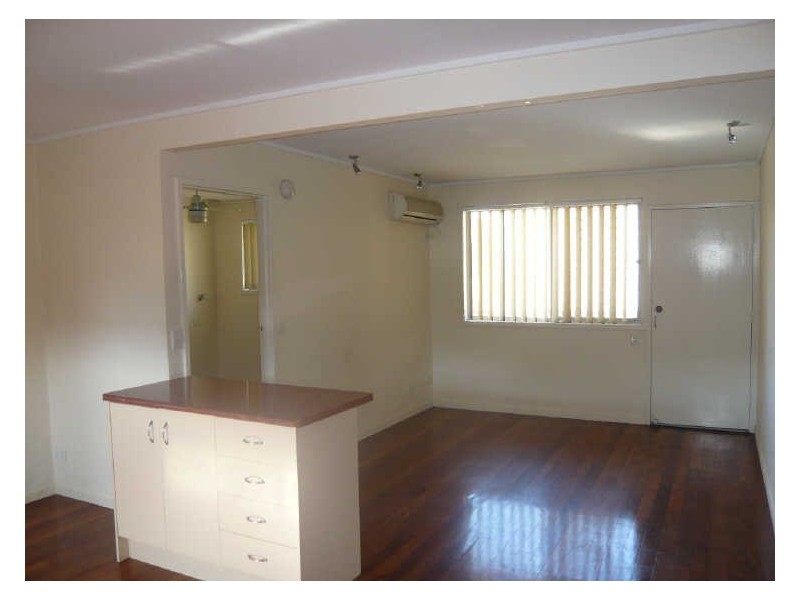 4/30 Grasspan Street, Zillmere QLD 4034