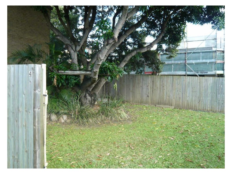 4/30 Grasspan Street, Zillmere QLD 4034