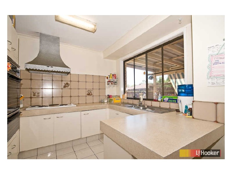 16 Glenside Street, Wavell Heights QLD 4012