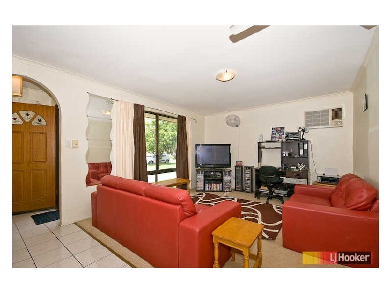 16 Glenside Street, Wavell Heights QLD 4012