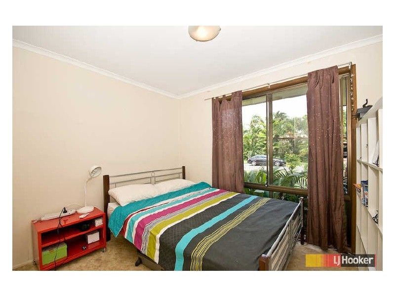 16 Glenside Street, Wavell Heights QLD 4012