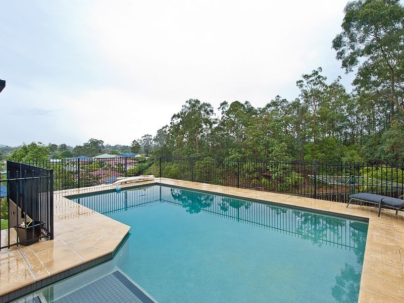 85 Hillenvale Avenue, Arana Hills QLD 4054