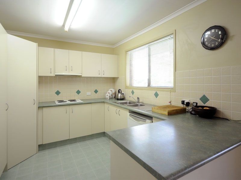 3 Rosella Court, Carrara QLD 4211