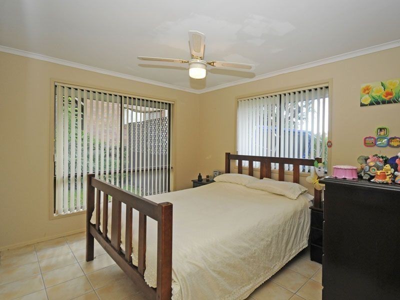 3 Rosella Court, Carrara QLD 4211