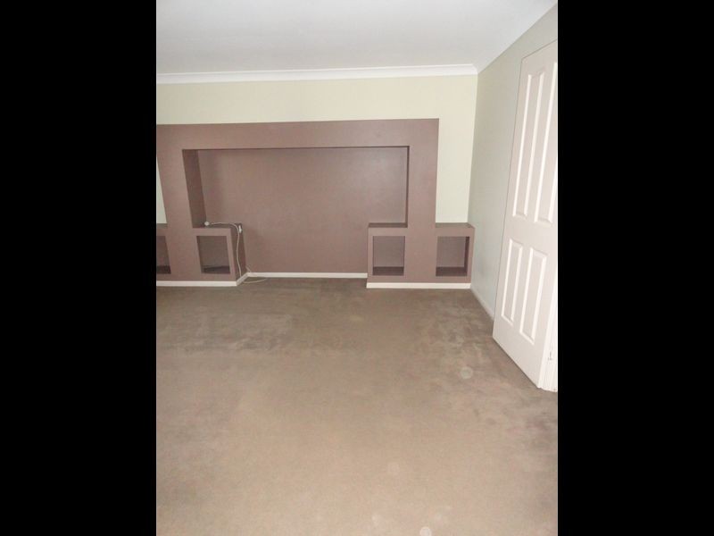 20 Emerton Crescent, Robina QLD 4226