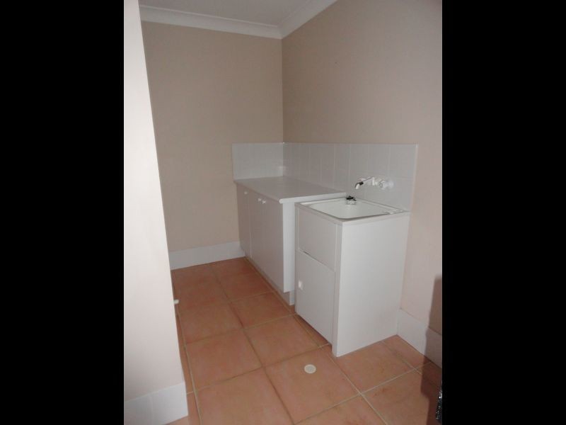 20 Emerton Crescent, Robina QLD 4226