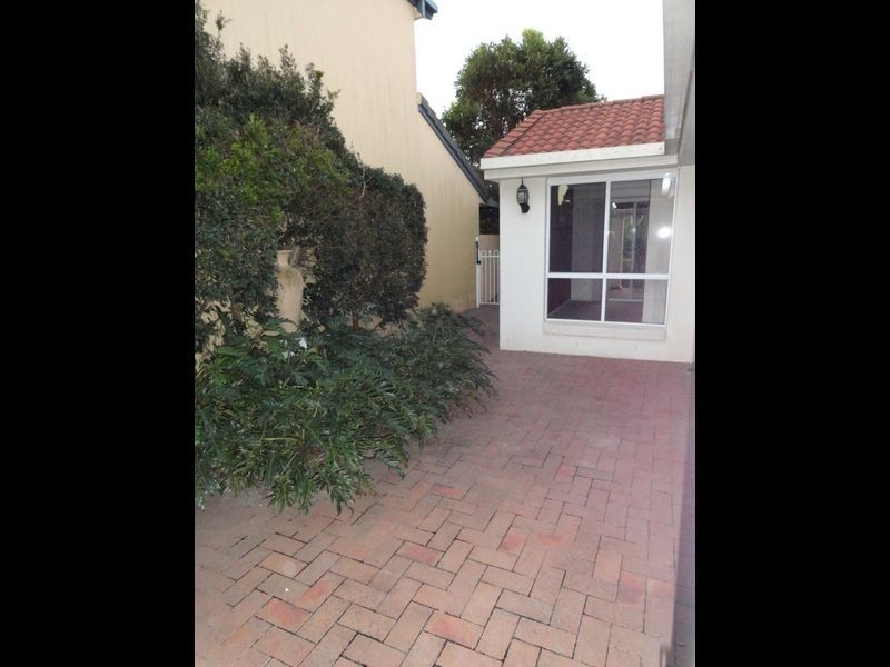 20 Emerton Crescent, Robina QLD 4226