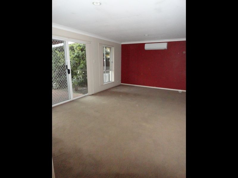 20 Emerton Crescent, Robina QLD 4226