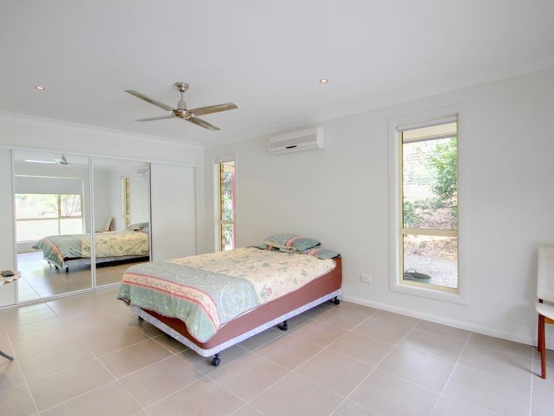 10 Birdlife Court, Nerang QLD 4211