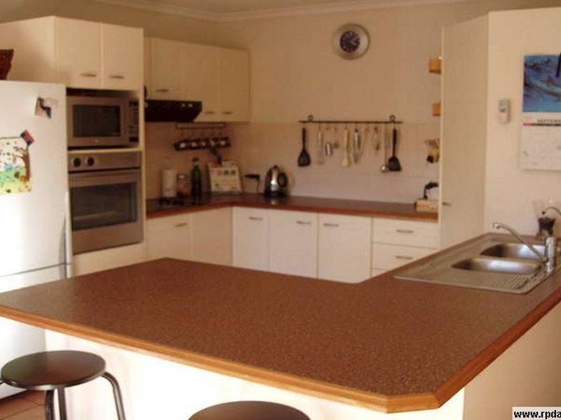 27 Shenton Way, Nerang QLD 4211