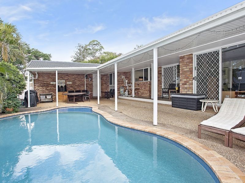 68 Teasdale Drive, Nerang QLD 4211
