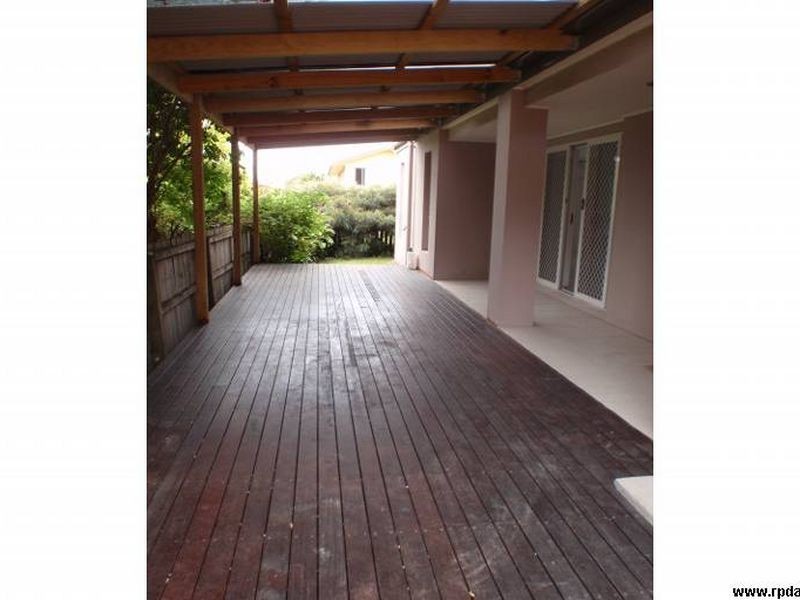 2/29 Station Street, Tugun QLD 4224