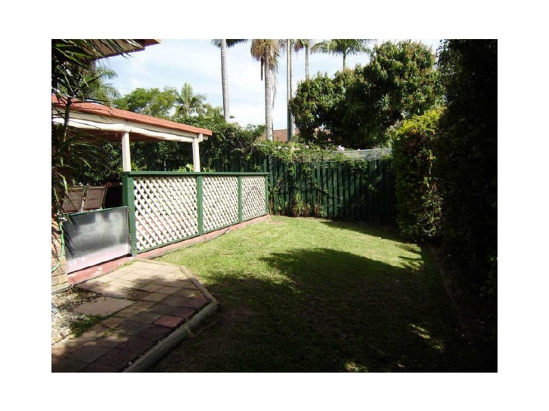 3 Amethyst Court, Carrara QLD 4211