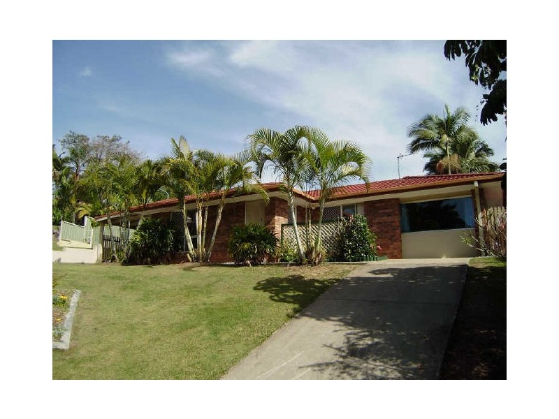 3 Amethyst Court, Carrara QLD 4211