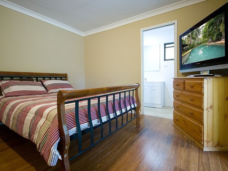 15 Castle Hill Drive South, Gaven QLD 4211