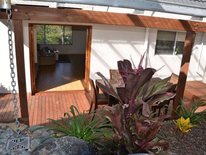 48 Alison Road, Carrara QLD 4211