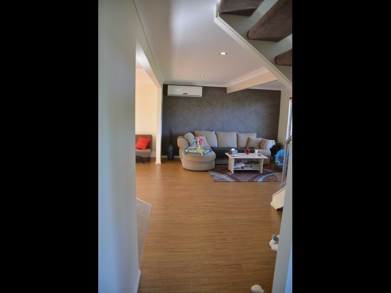 48 Alison Road, Carrara QLD 4211