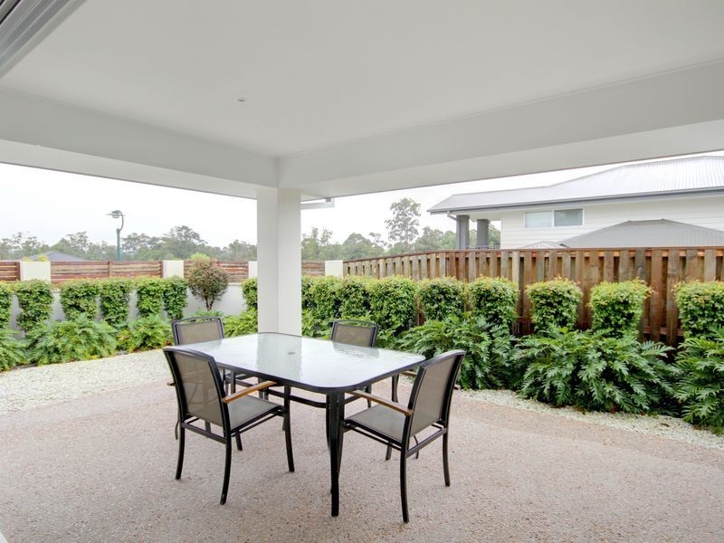 33 Kelsey Circuit, Nerang QLD 4211
