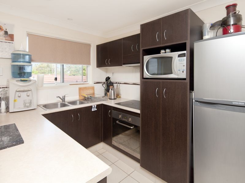 10 Kerrabee Street, Nerang QLD 4211