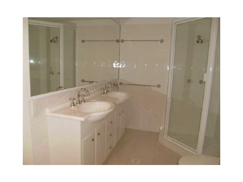 30/ Ridgeline Way, Highland Park QLD 4211