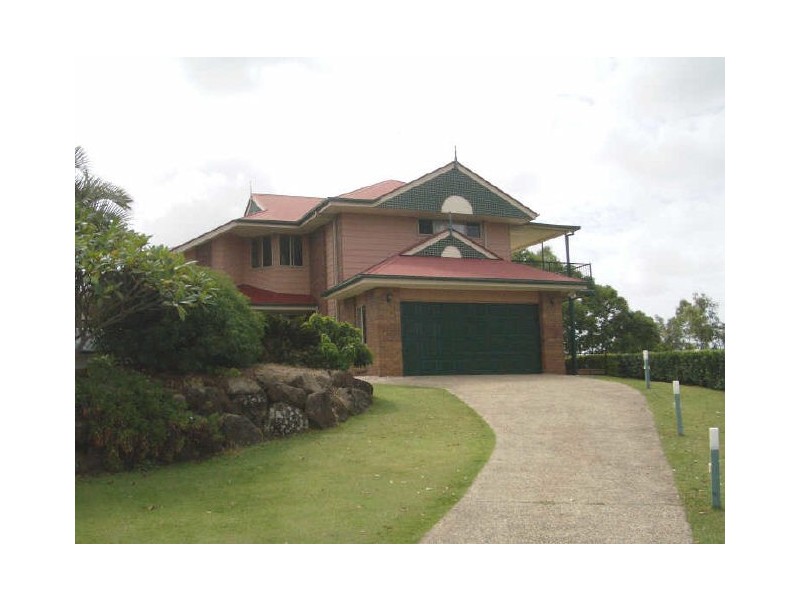 10 Regal Court, Highland Park QLD 4211